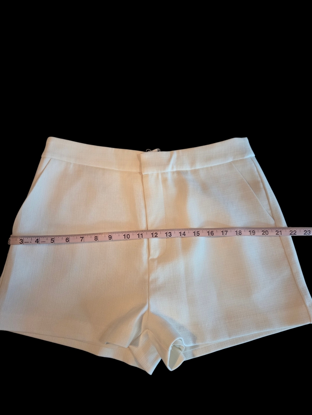 NWT Endless Rose Cream Vest with Gold Accents And Matching Shorts Set. Large. - Picture 10 of 13